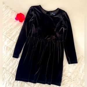 EUC velvet dress black size 8
